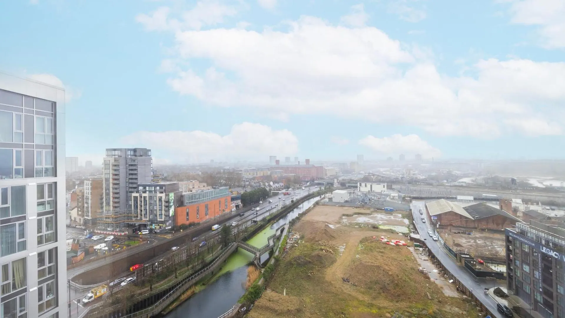 Apartment Luxury 1 Bedroom Near Westfield Stratford - 10 Min Walk London